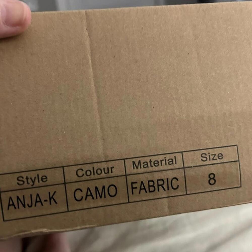 Desert Rose Camo Kicks - size 8 - NWT in box by Krush Kandy - Picture 9 of 9
